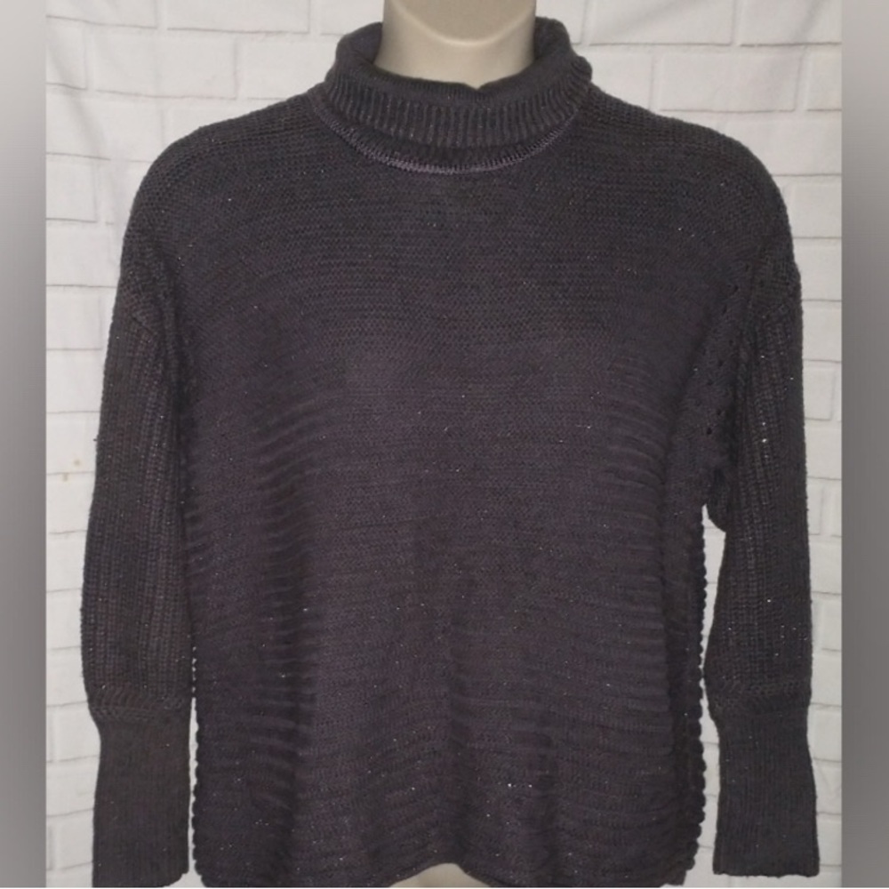 Simply Vera Vera Wang Gray Metallic Thread Over Size High-Low XL Sweater